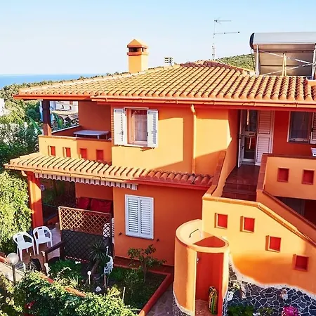 Cala Gonone, Casa I Pini Apartment *