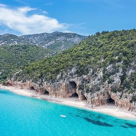 Cala Gonone, Casa I Pini