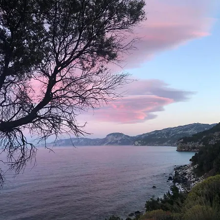 Cala Gonone, Casa I Pini Cala Gonone